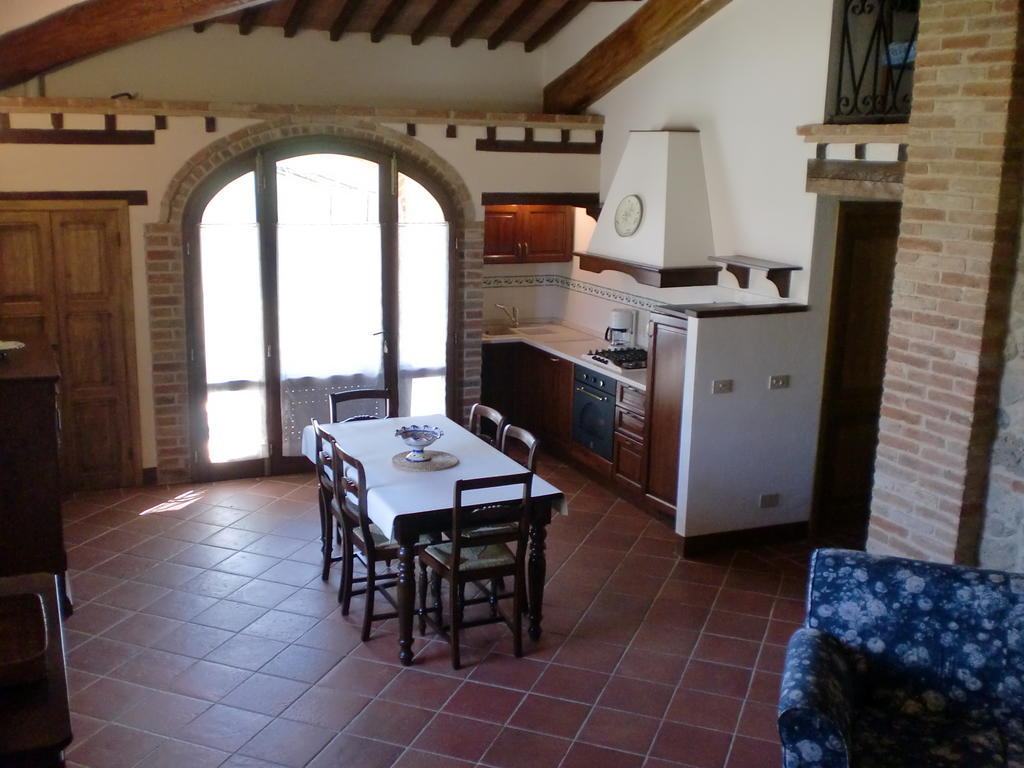 Agriturismo Fattoria Di Corsano Corsano  Zimmer foto